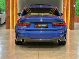 BMW - 320I - 2021/2022 - Azul - R$ 279.900,00