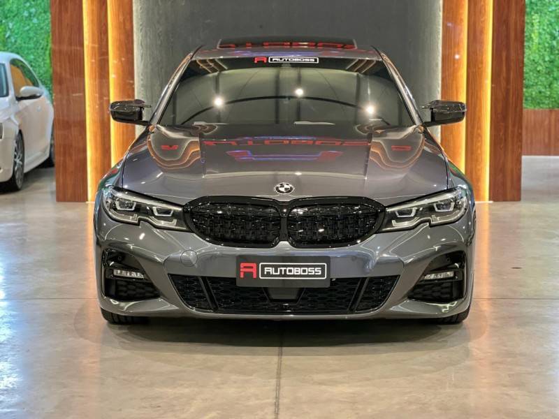 BMW - 320I - 2021/2021 - Cinza - R$ 269.900,00