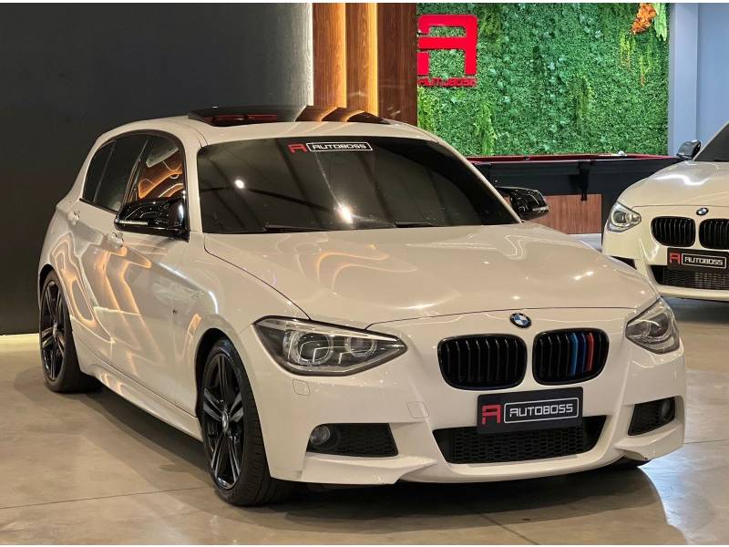 BMW - 125I - 2013/2014 - Branca - R$ 122.900,00